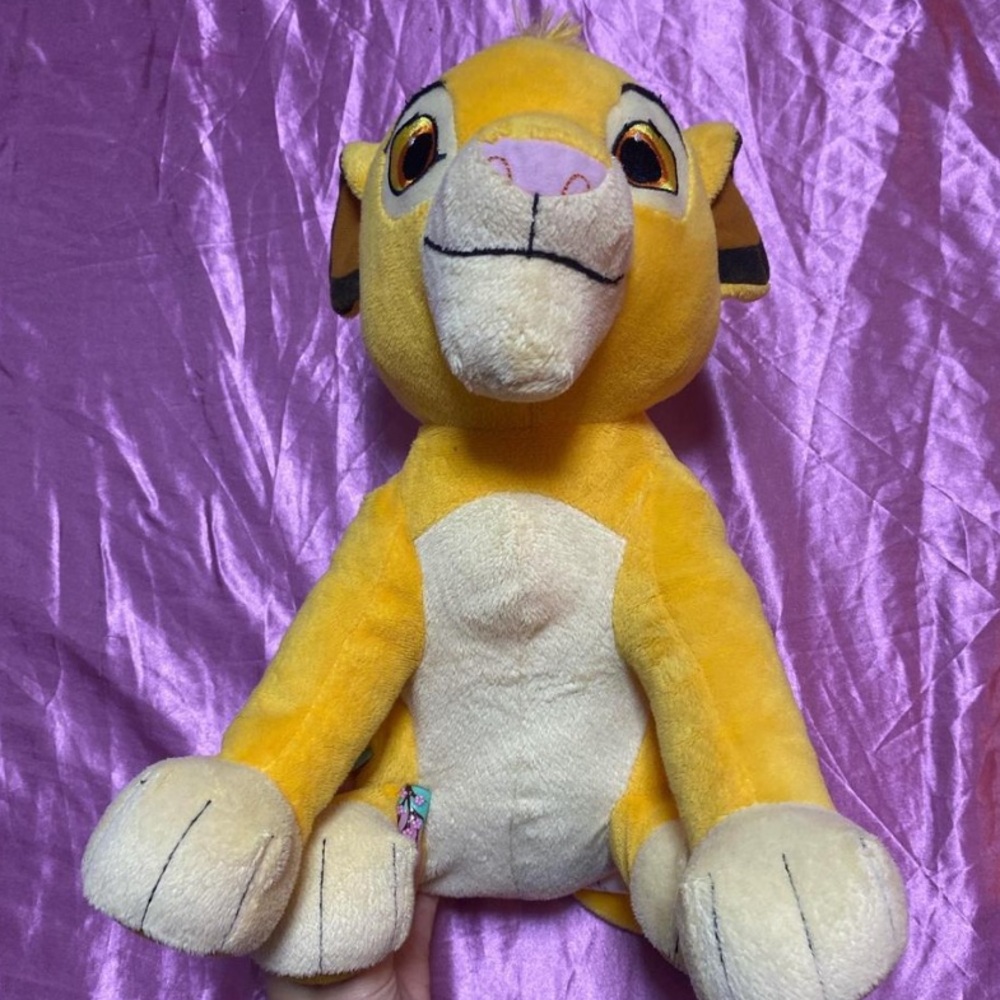 2014 Simba plush from Lion King